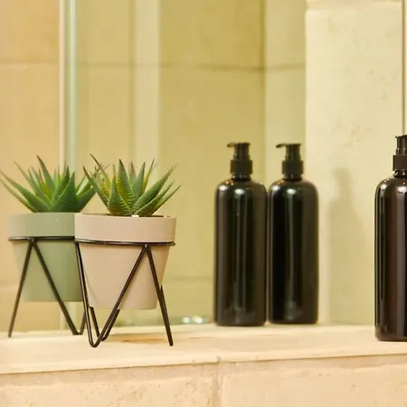 Perfect For Business Travellers & Relocation - 4 Beds, 2 Bath - Free Wifi - Monthly Offers 公寓 利兹