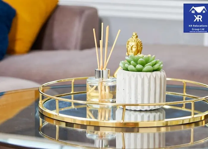 Apartamento Perfect For Business Travellers & Relocation - 4 Beds, 2 Bath - Free Wifi - Monthly Offers