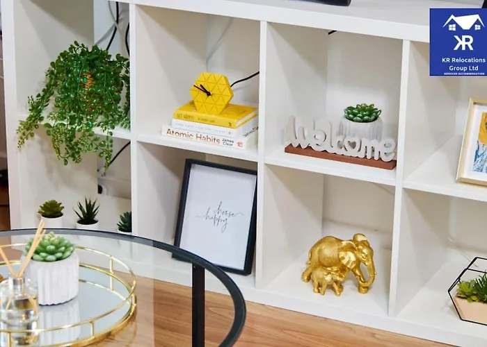 Apartamento Perfect For Business Travellers & Relocation - 4 Beds, 2 Bath - Free Wifi - Monthly Offers