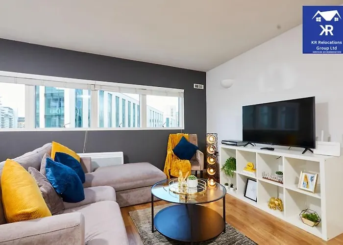 Apartamento Perfect For Business Travellers & Relocation - 4 Beds, 2 Bath - Free Wifi - Monthly Offers